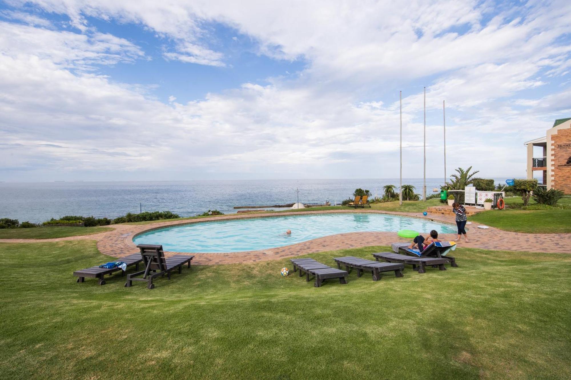157 Brookes Hill Suites Near The Beach Port Elizabeth Kültér fotó