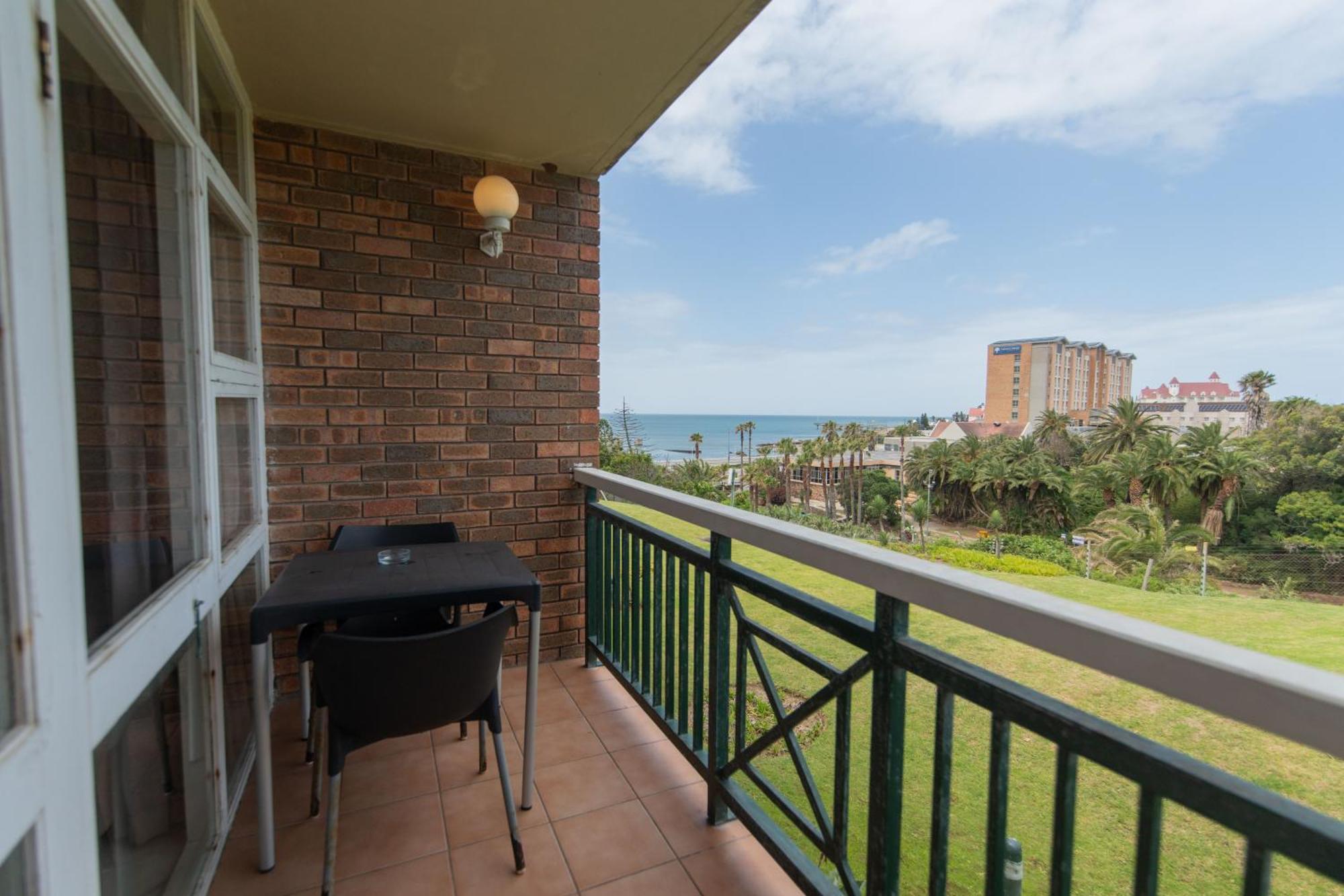 157 Brookes Hill Suites Near The Beach Port Elizabeth Kültér fotó